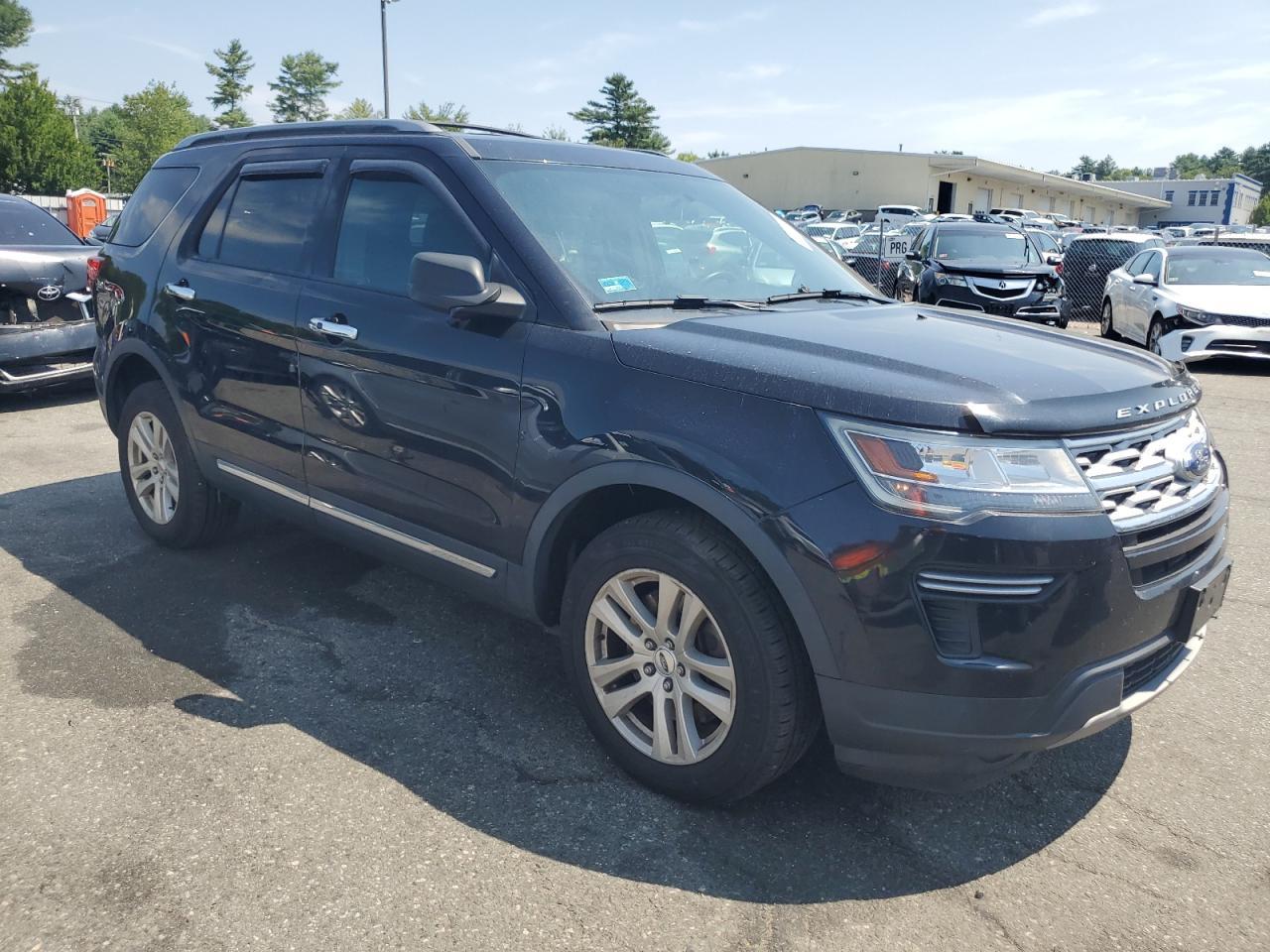 2019 Ford Explorer Xlt - Image 4
