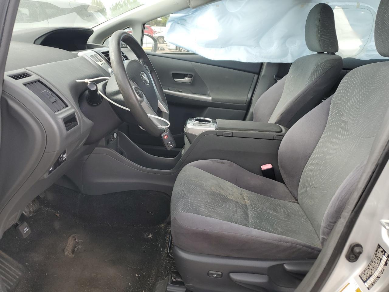 2012 Toyota Prius V - Image 7