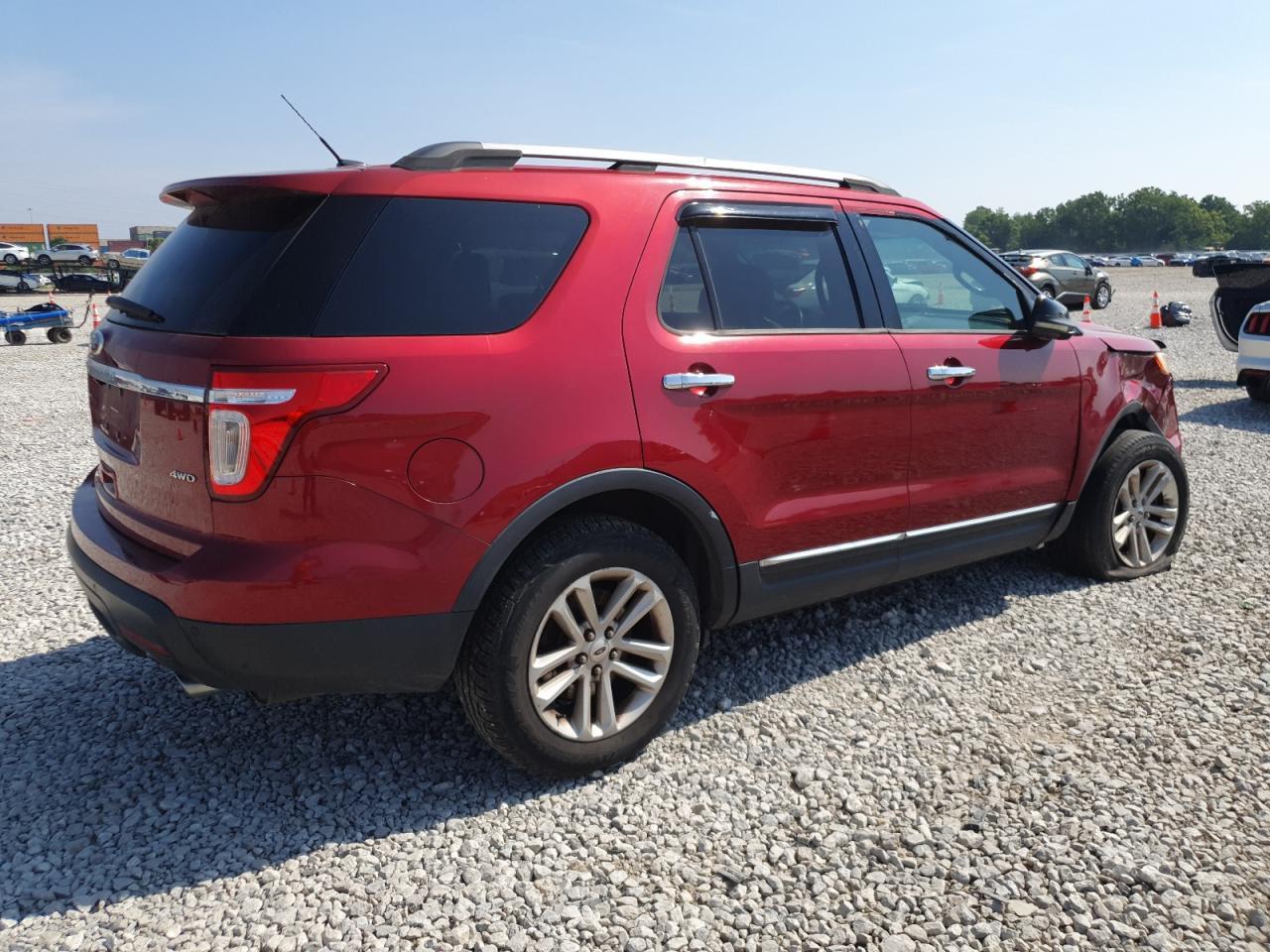 2013 Ford Explorer Xlt - Фото 3