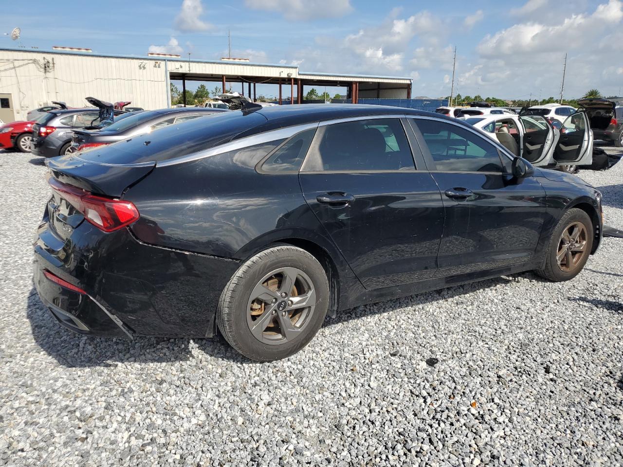 2021 Kia K5 Lxs - Image 3