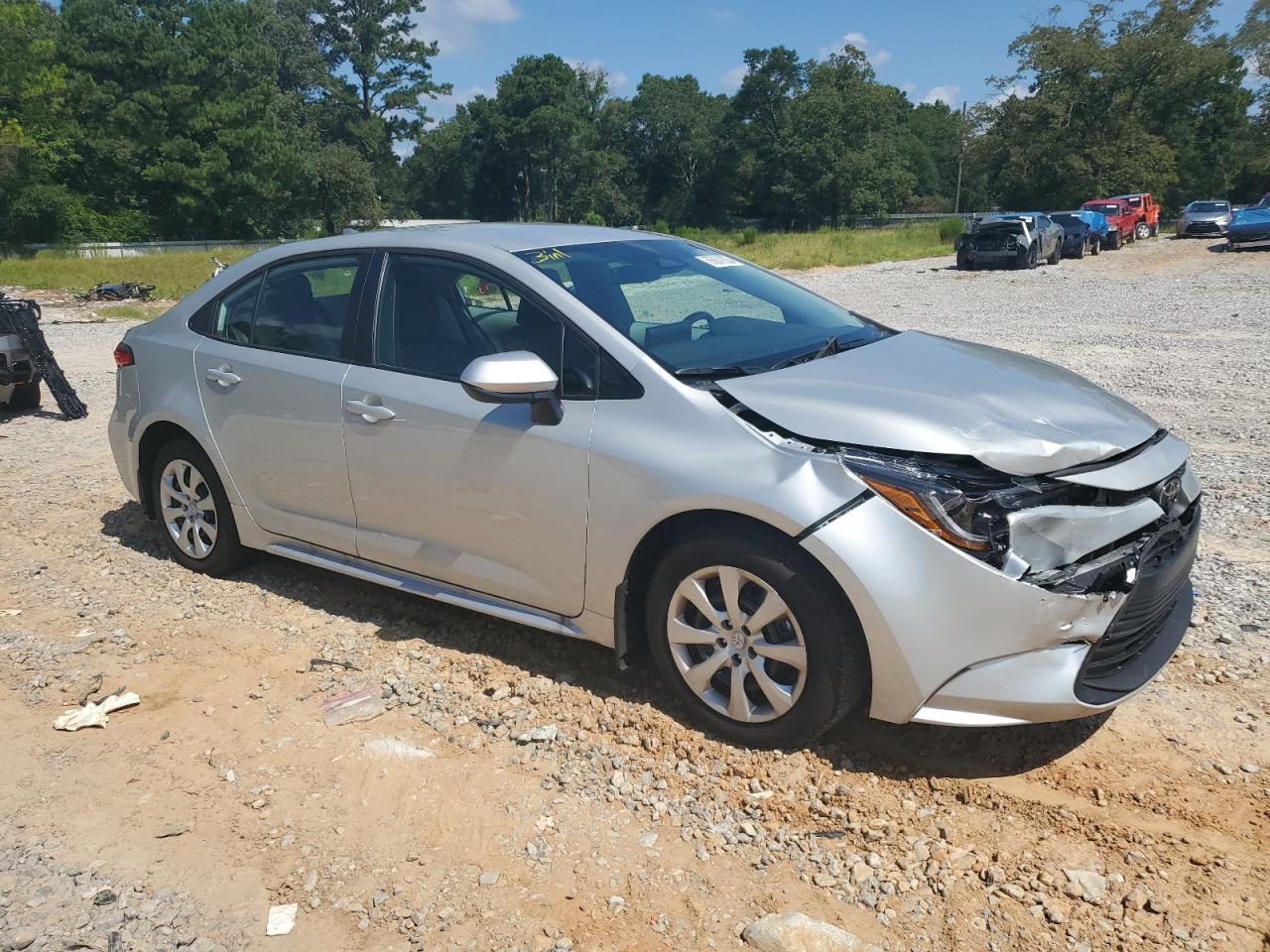 2025 Toyota Corolla Le - Фото 4