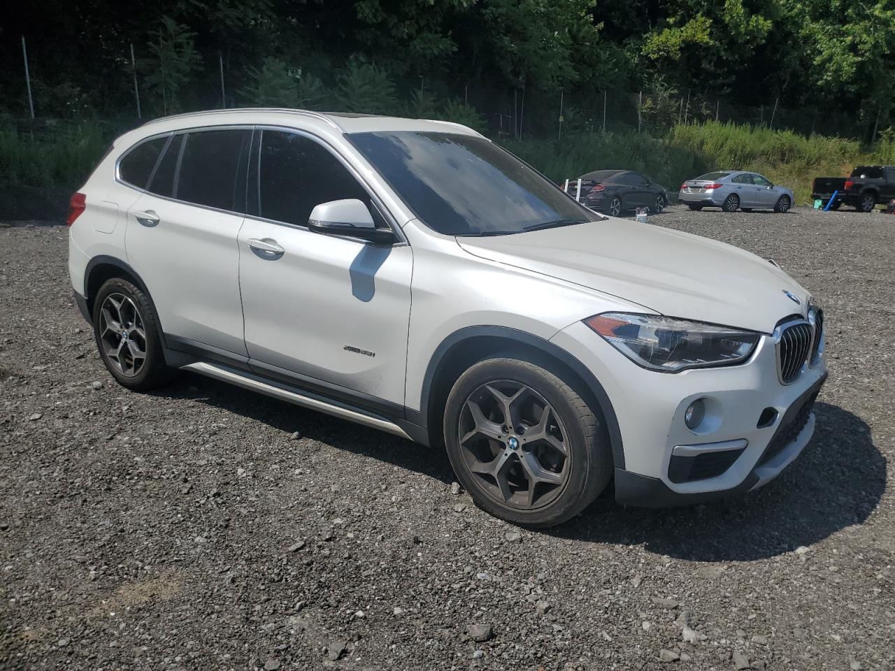 2016 BMW X1 xDrive28I - Image 4