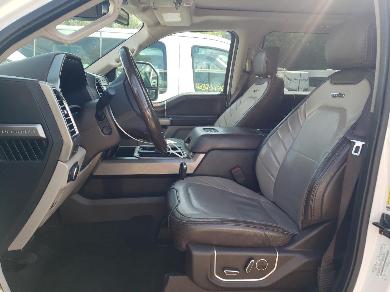 2018 Ford F450 Super Duty - Image 7