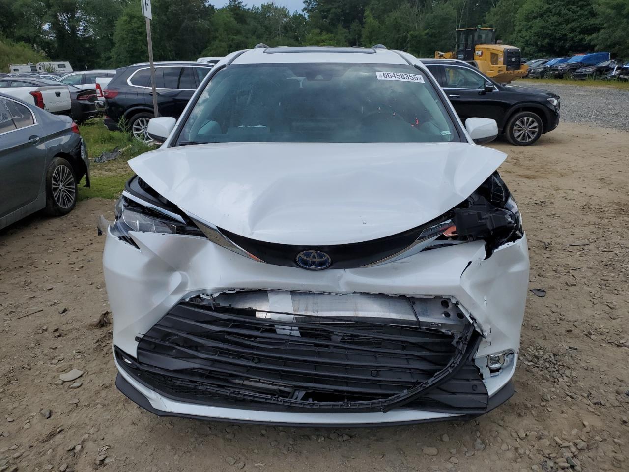 2025 Toyota Sienna Xle - Фото 5