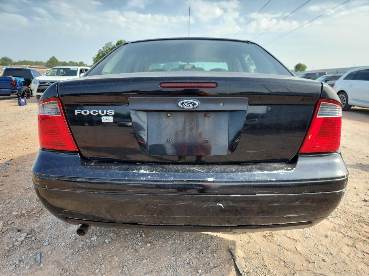 2007 Ford Focus Zx4 - Image 6