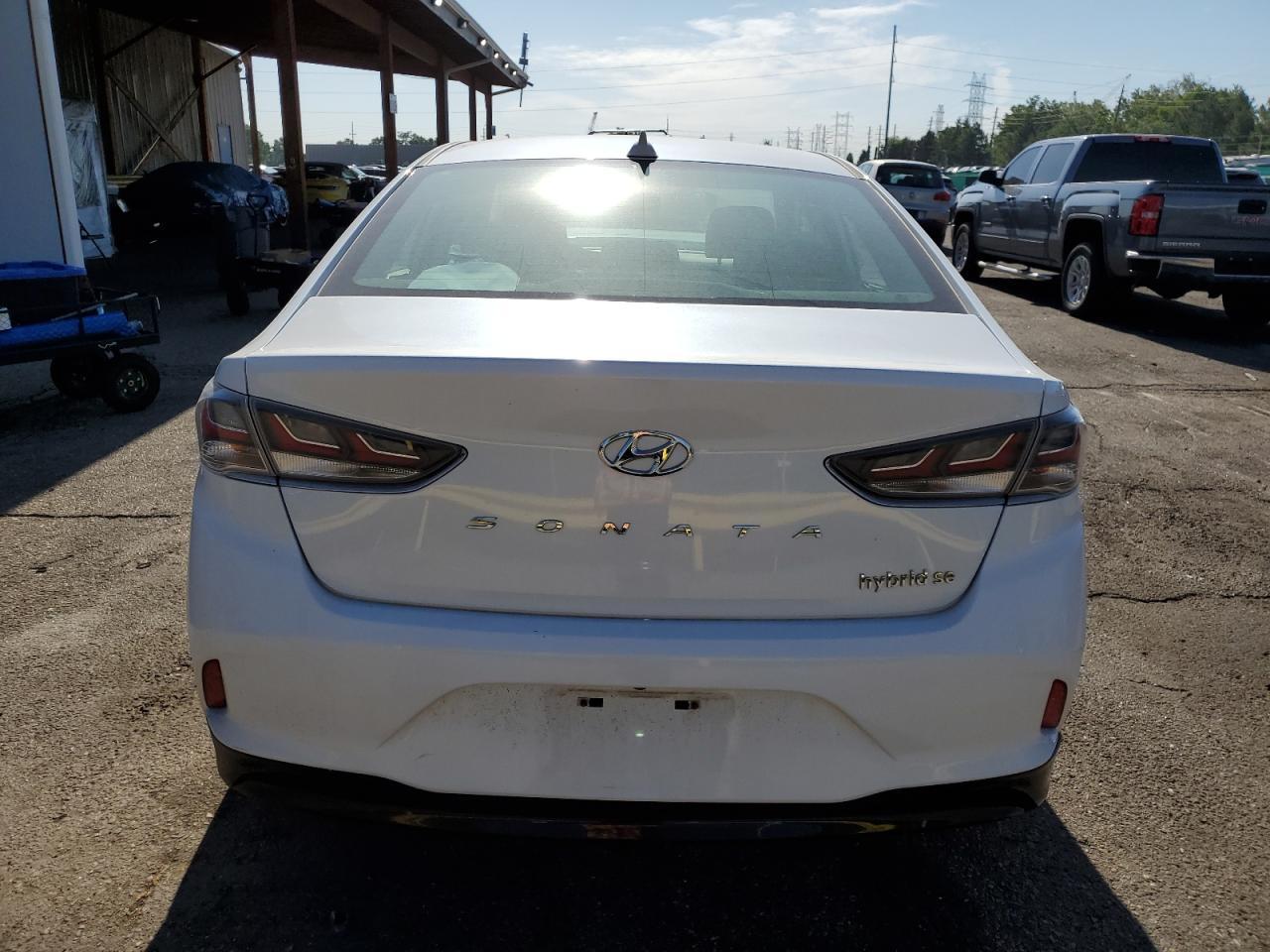 2019 Hyundai Sonata Hybrid - Фото 6