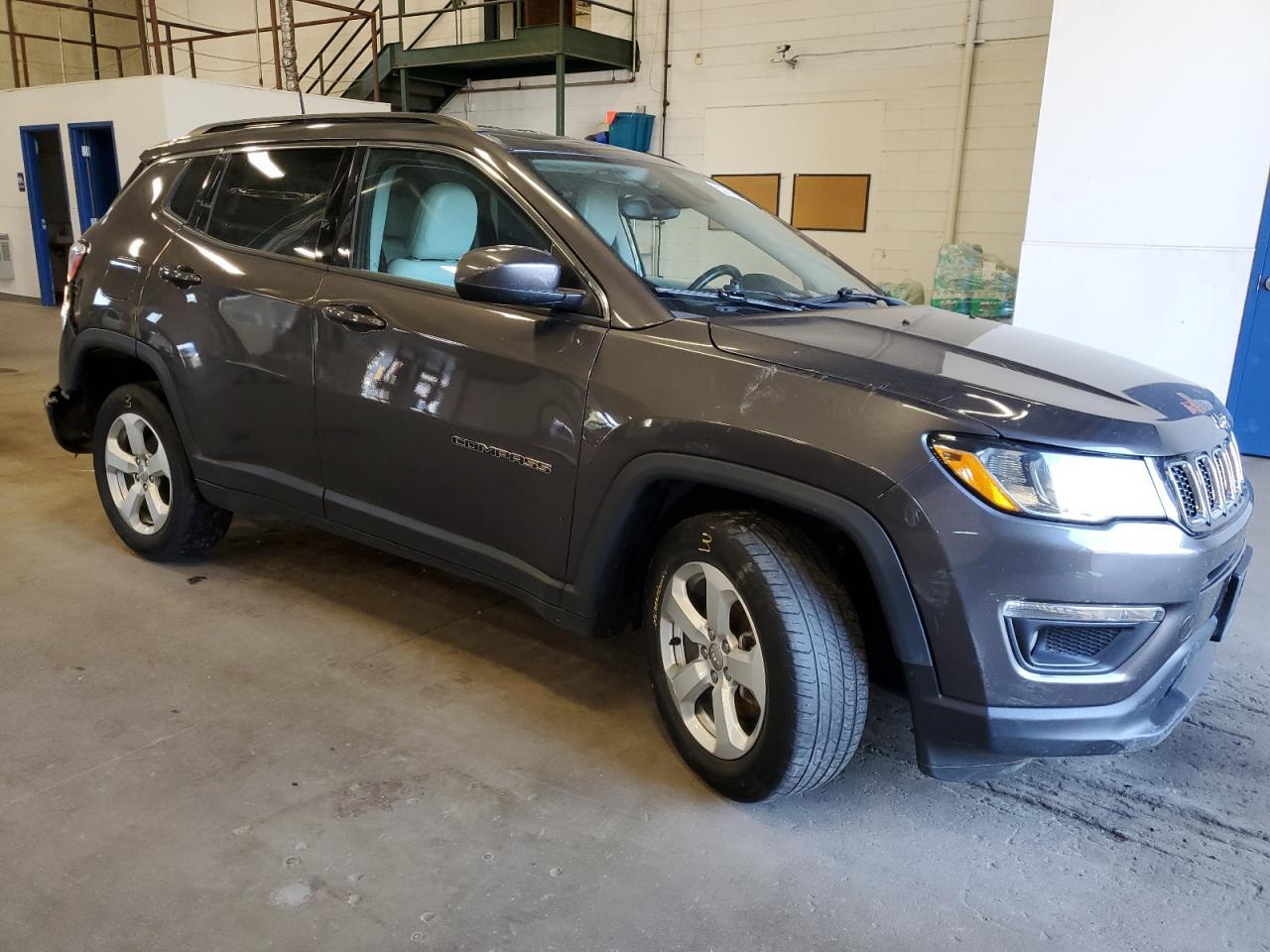 2018 Jeep Compass Latitude - Фото 4