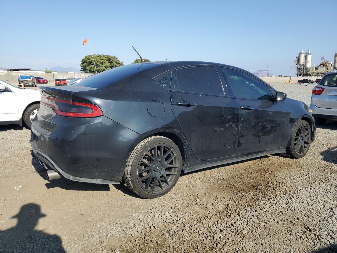 2015 Dodge Dart Sxt - Image 3