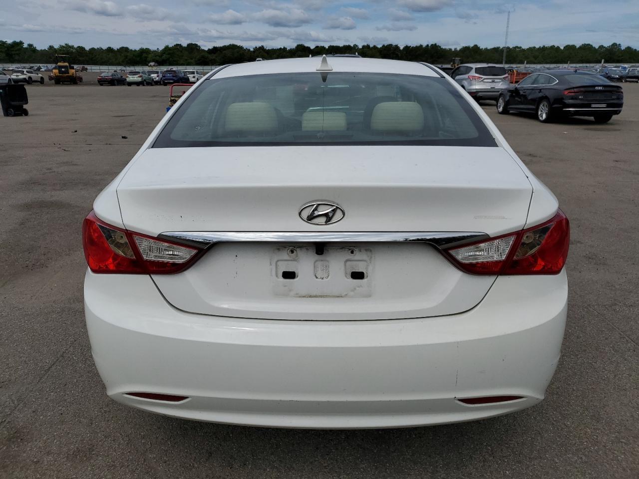 2011 Hyundai Sonata Gls - Фото 6