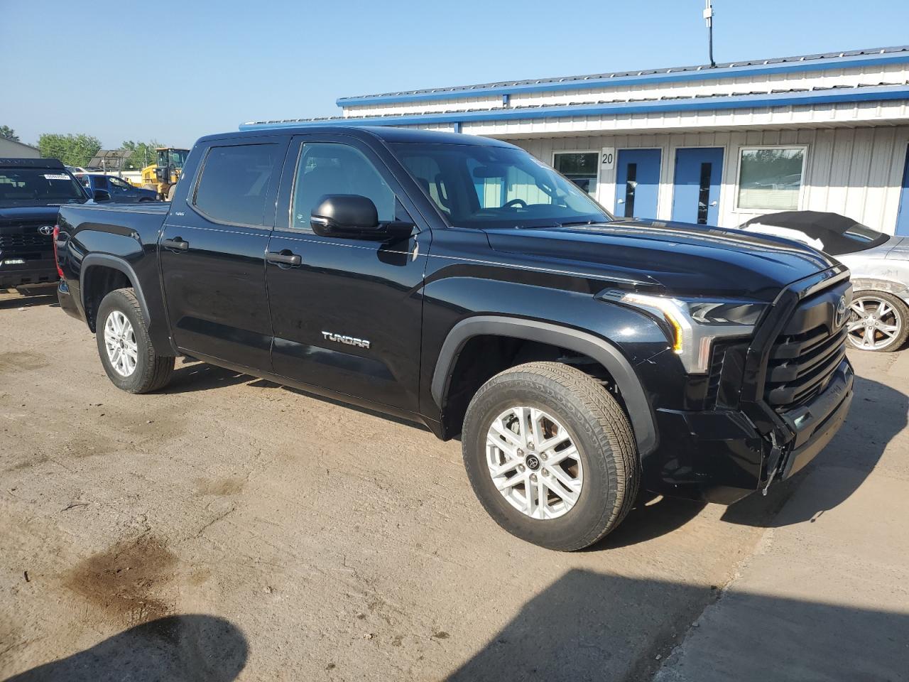 2022 Toyota Tundra Crewmax Sr - Фото 4