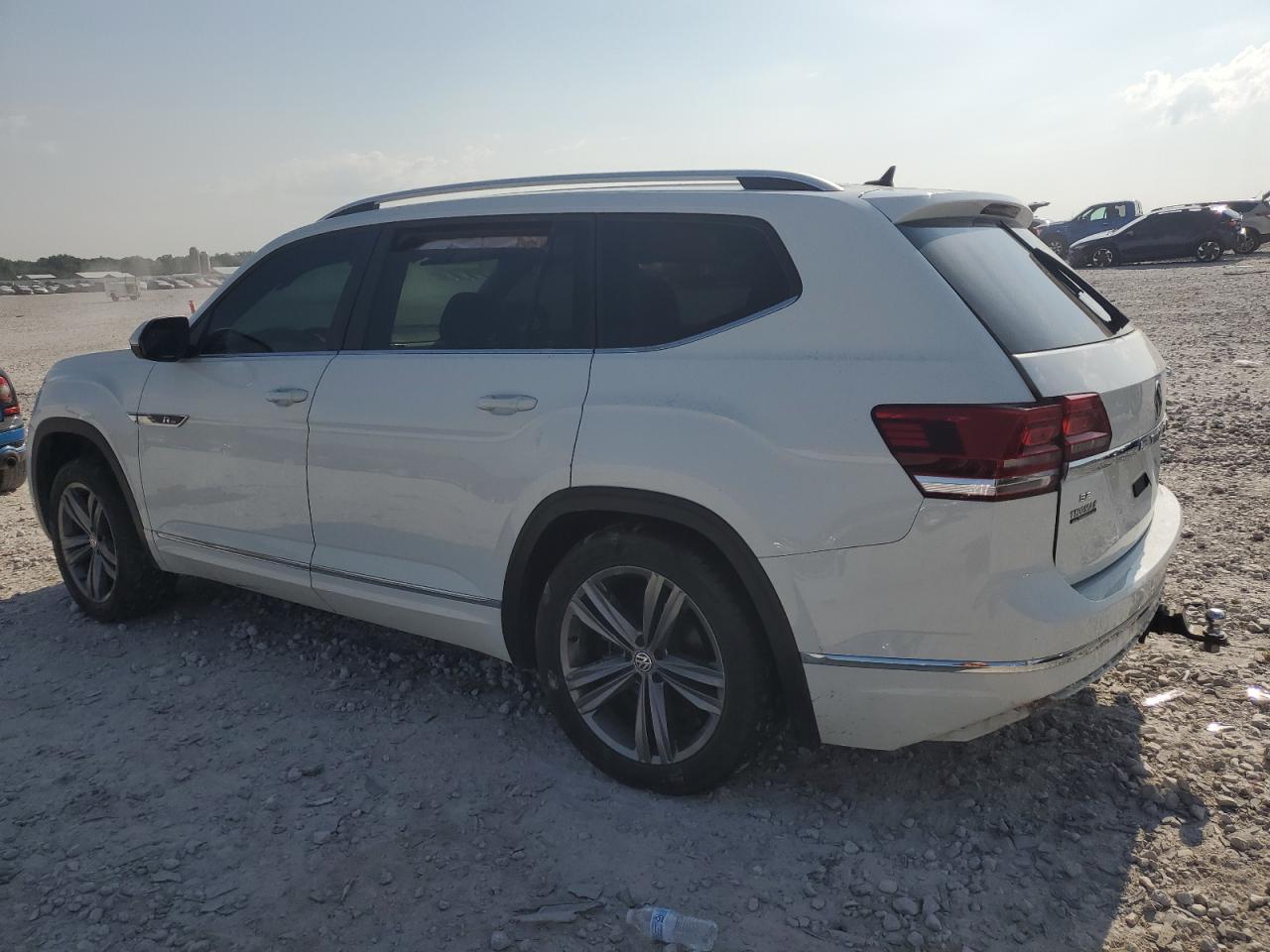2019 Volkswagen Atlas Se - Фото 2