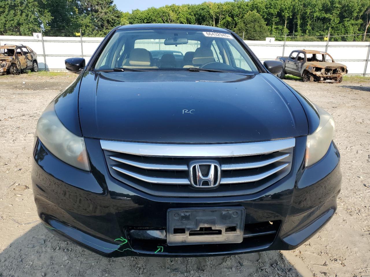 2011 Honda Accord Lx - Image 5