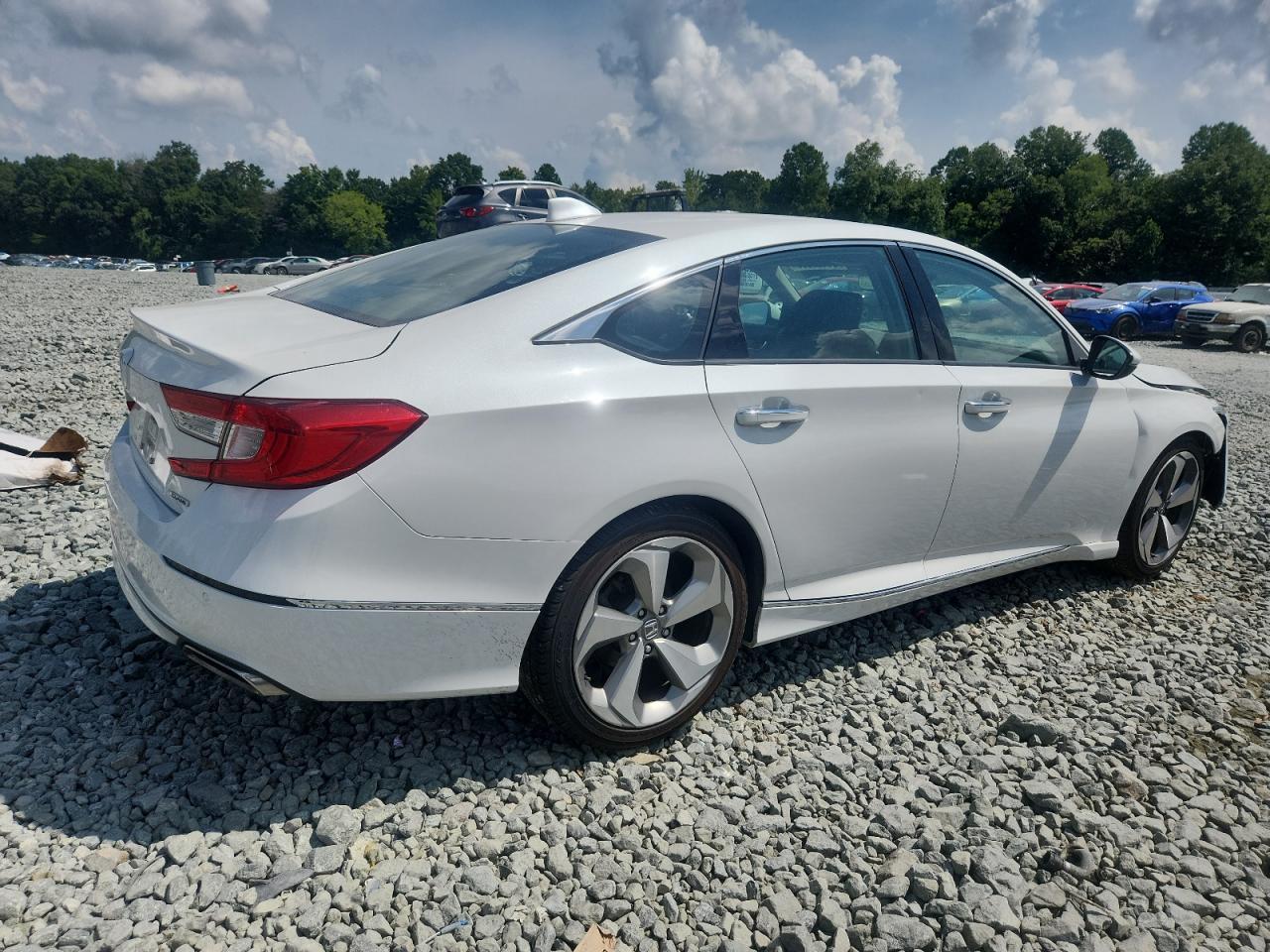 2018 Honda Accord Touring - Фото 3