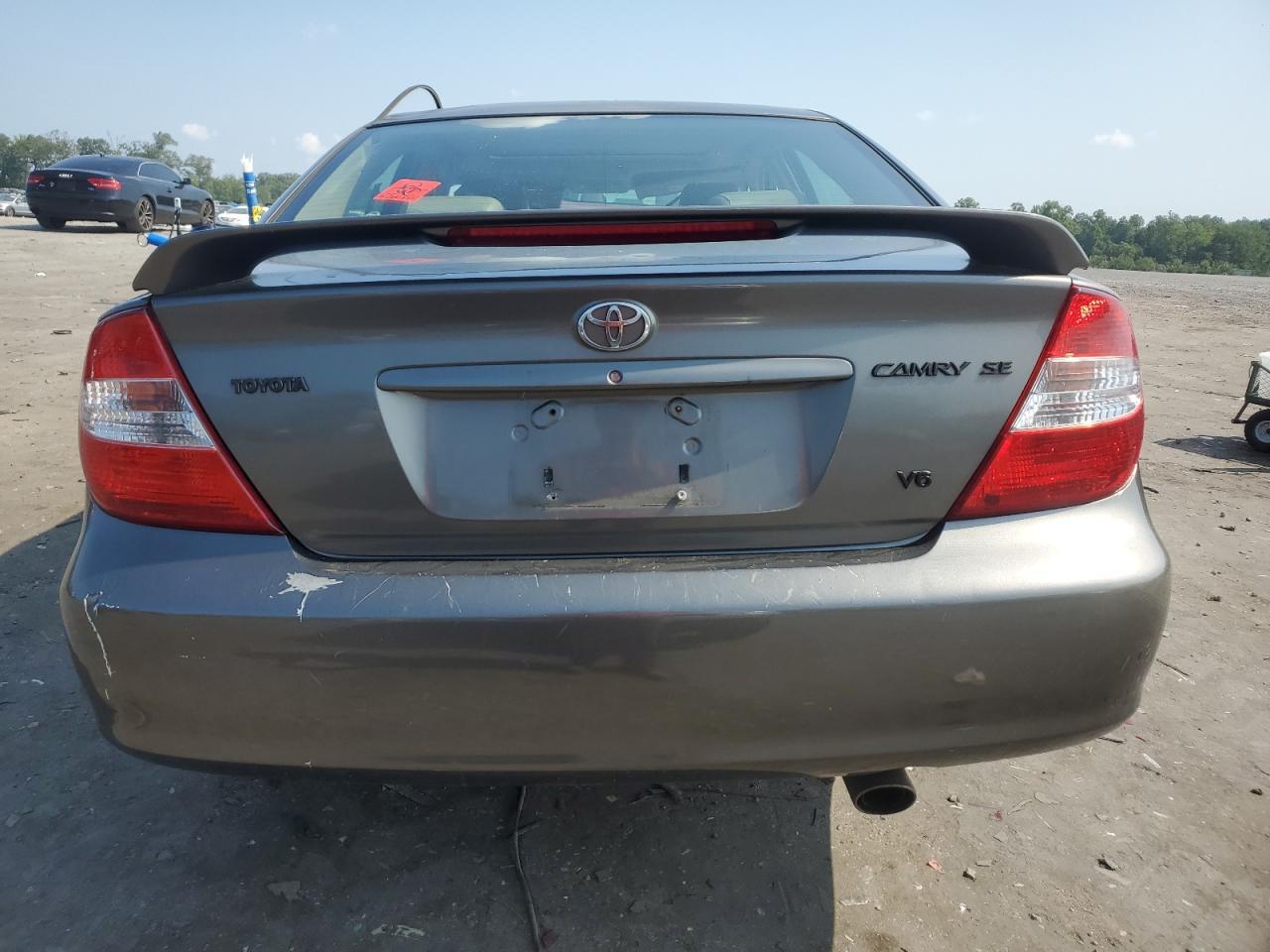2002 Toyota Camry Le - Image 6
