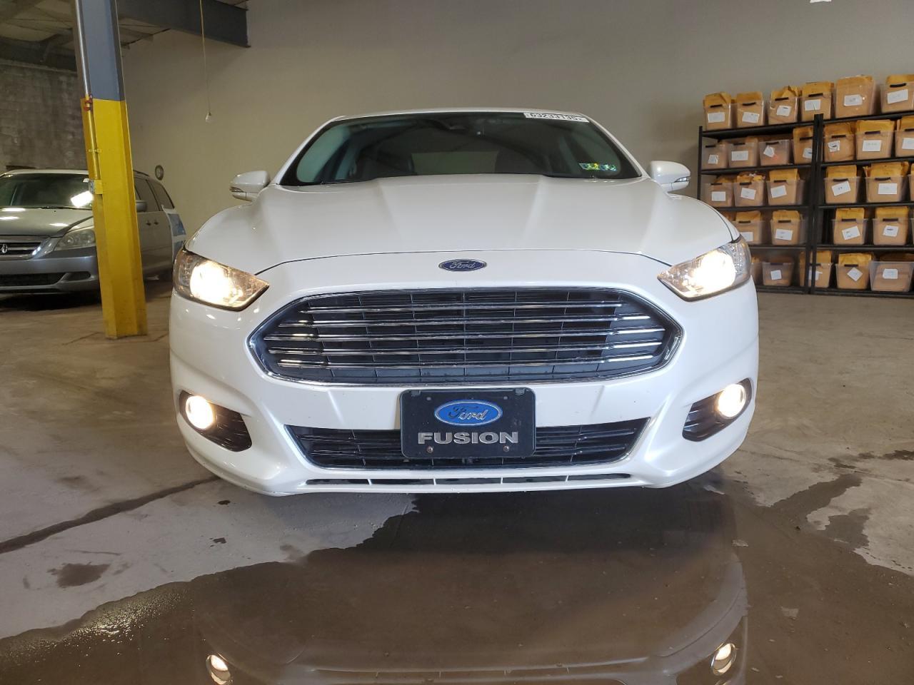 2016 Ford Fusion Titanium - Фото 5