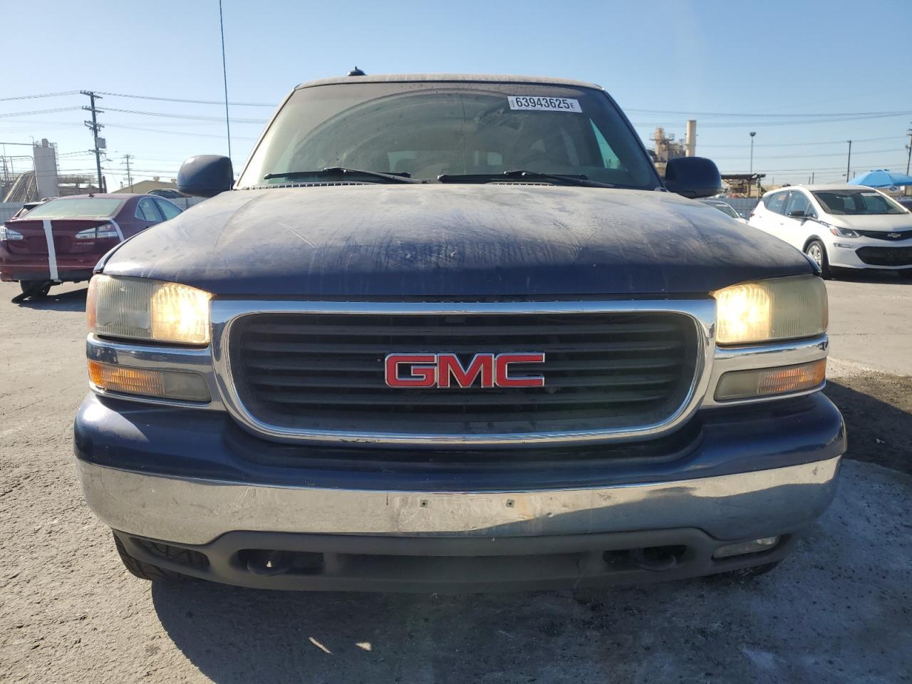2003 GMC Yukon Xl K1500 - Фото 5
