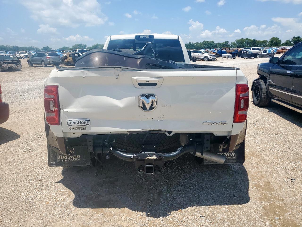 2024 Ram 3500 Longhorn - Фото 6