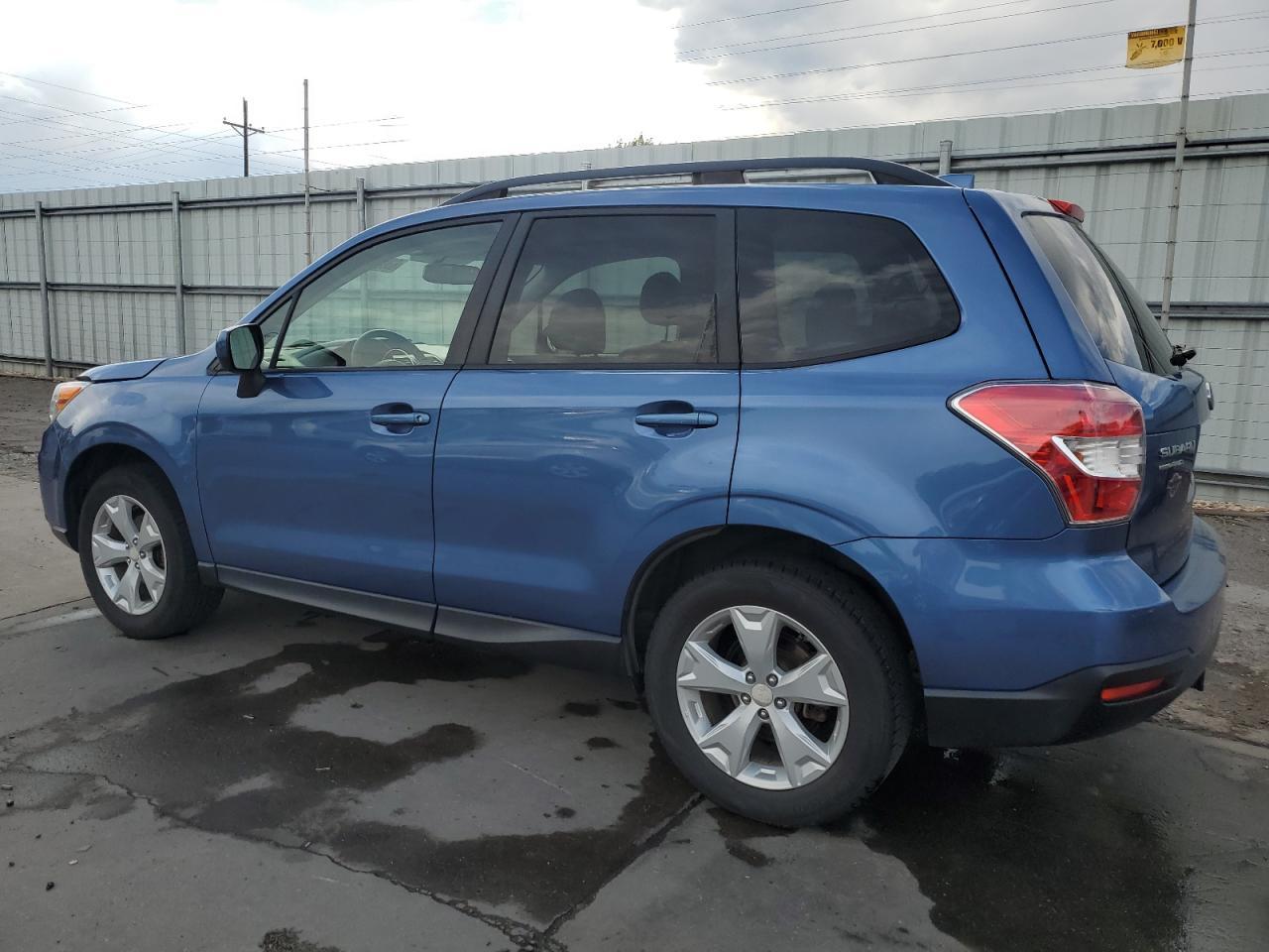 2016 Subaru Forester 2.5I Premium - Image 2