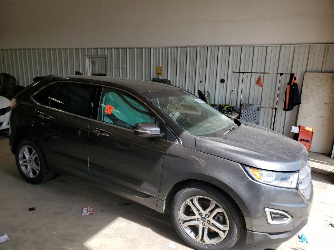 2017 Ford Edge Titanium - Фото 2