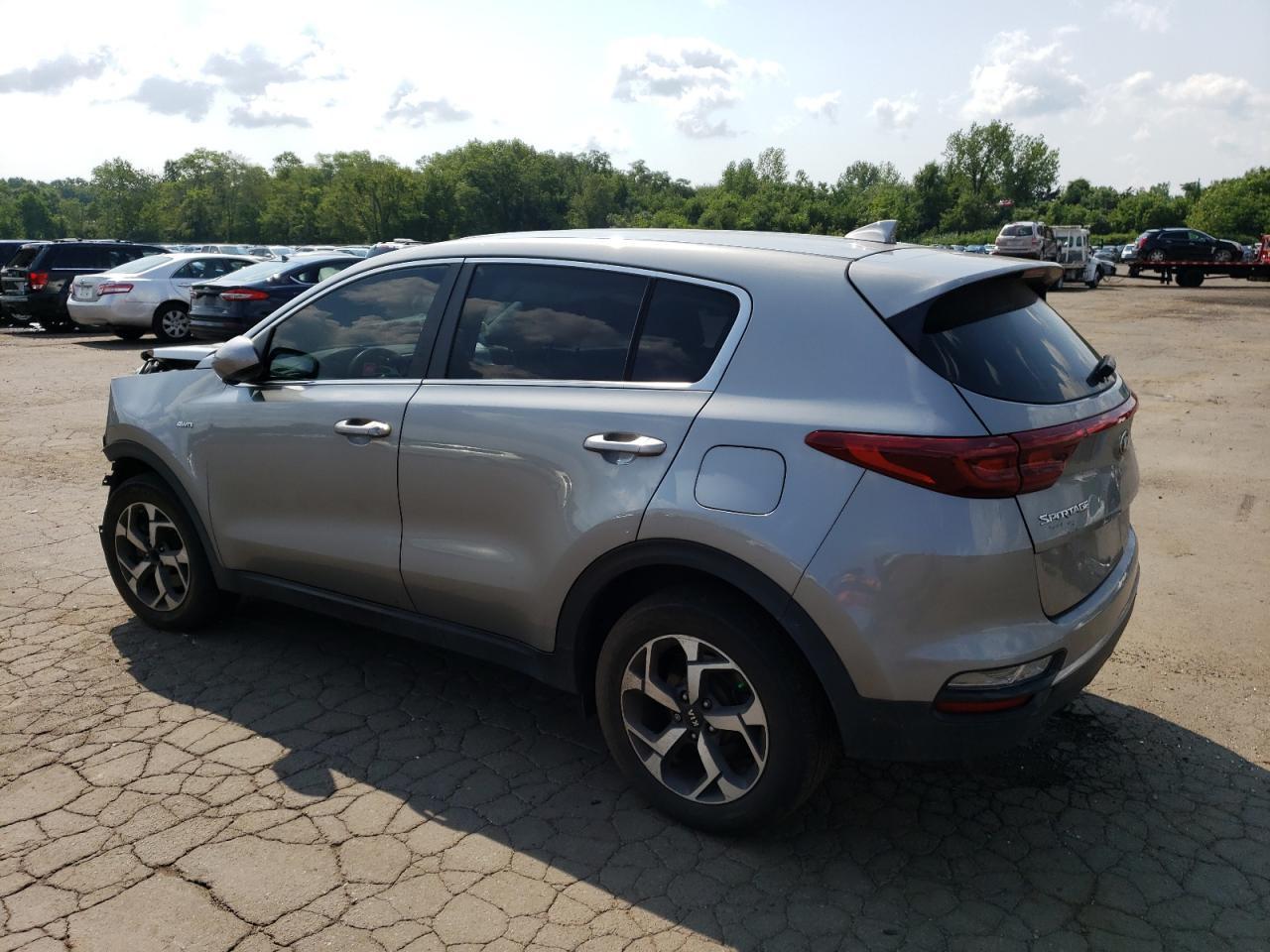 2020 Kia Sportage Lx - Image 2