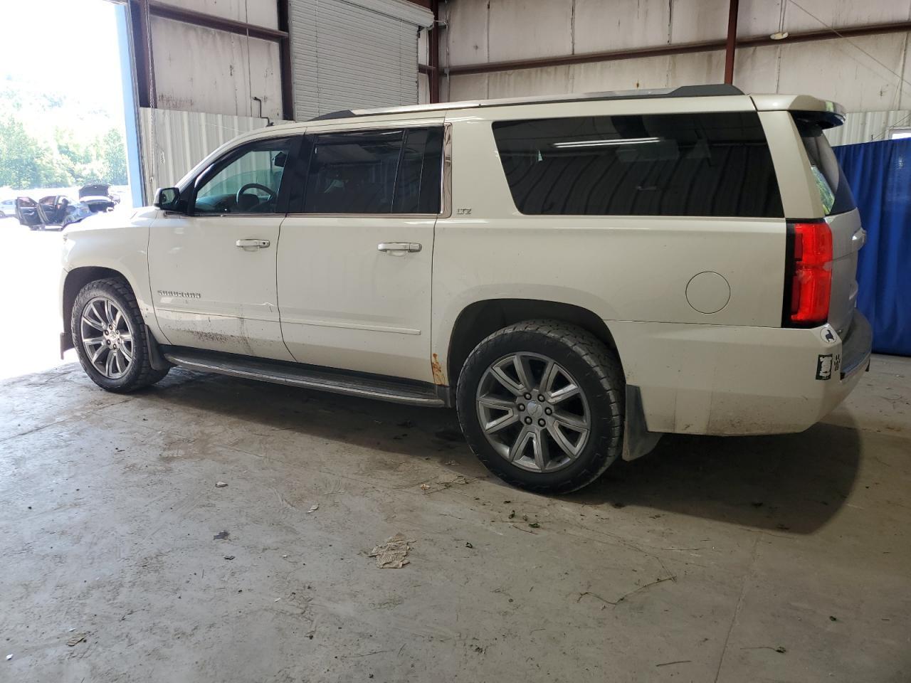 2015 Chevrolet Suburban K1500 Ltz - Фото 2