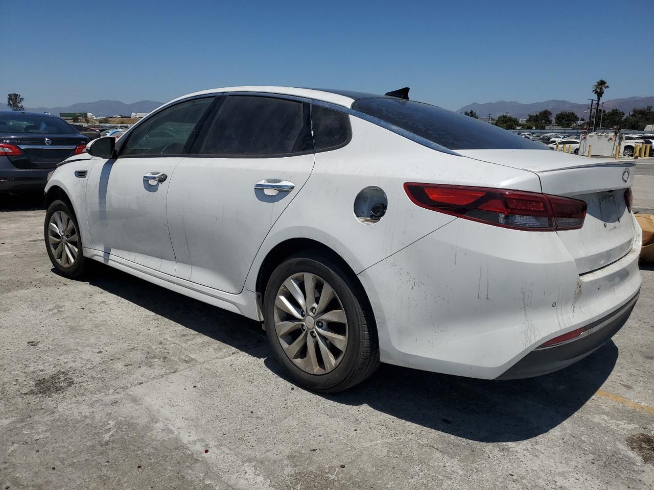 2018 Kia Optima Lx - Image 2