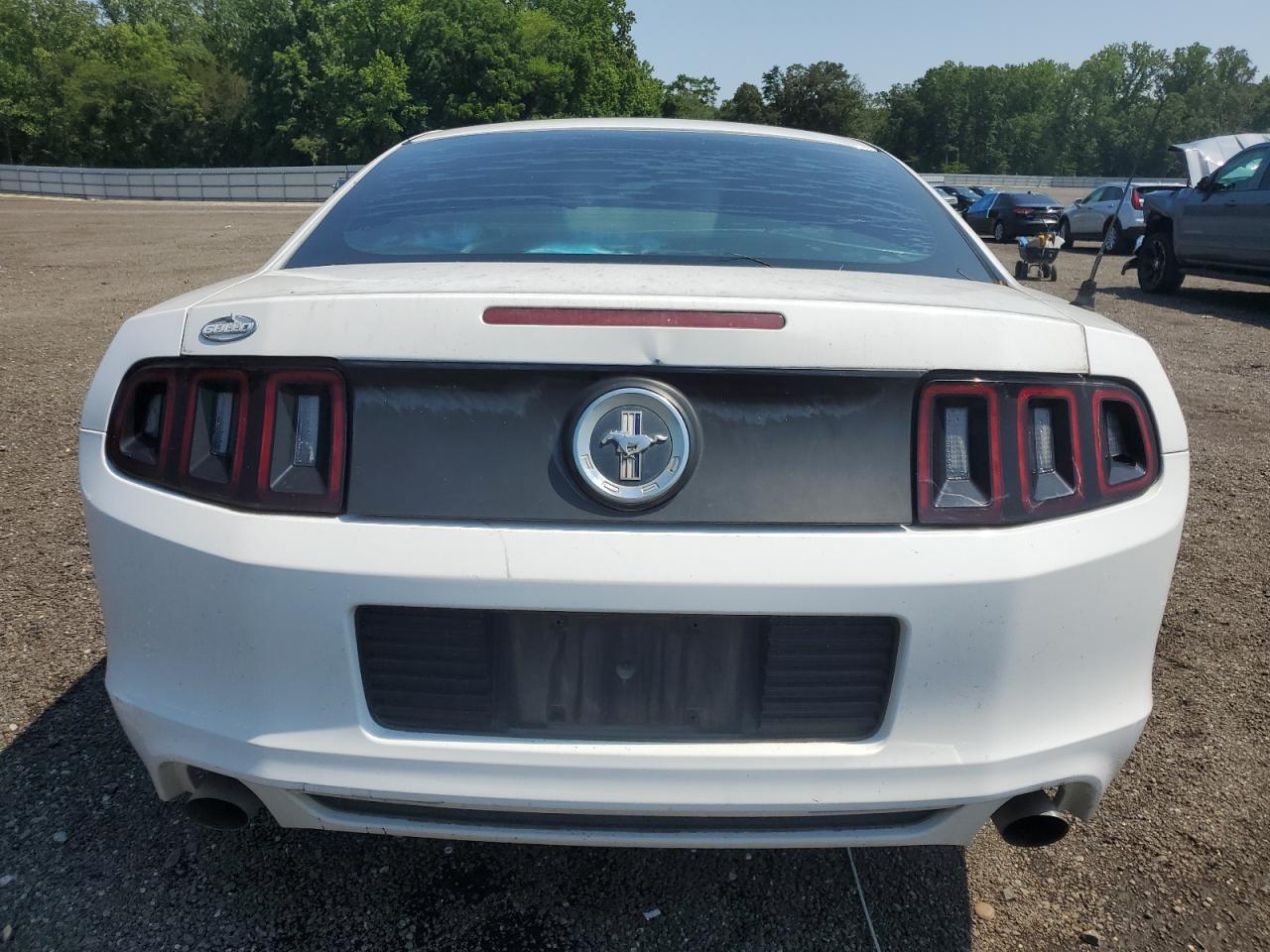 2014 Ford Mustang - Фото 6