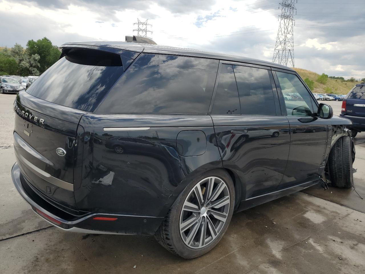 2023 Land Rover Range Rover Se - Image 3