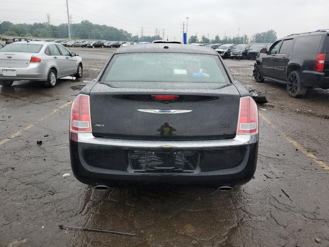 2012 Chrysler 300 Limited - Image 6