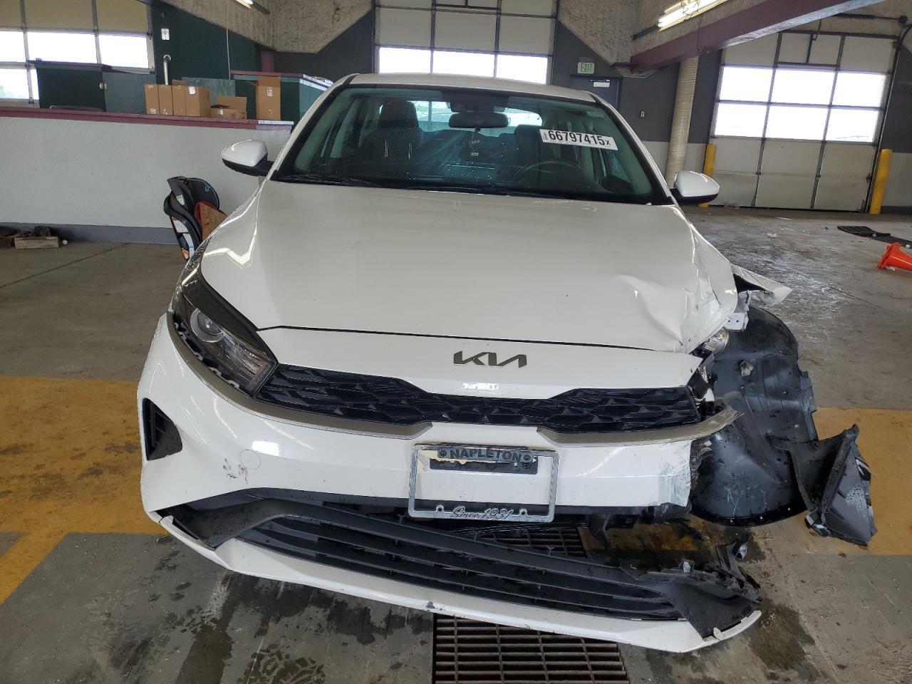 2023 Kia Forte Lx - Фото 5