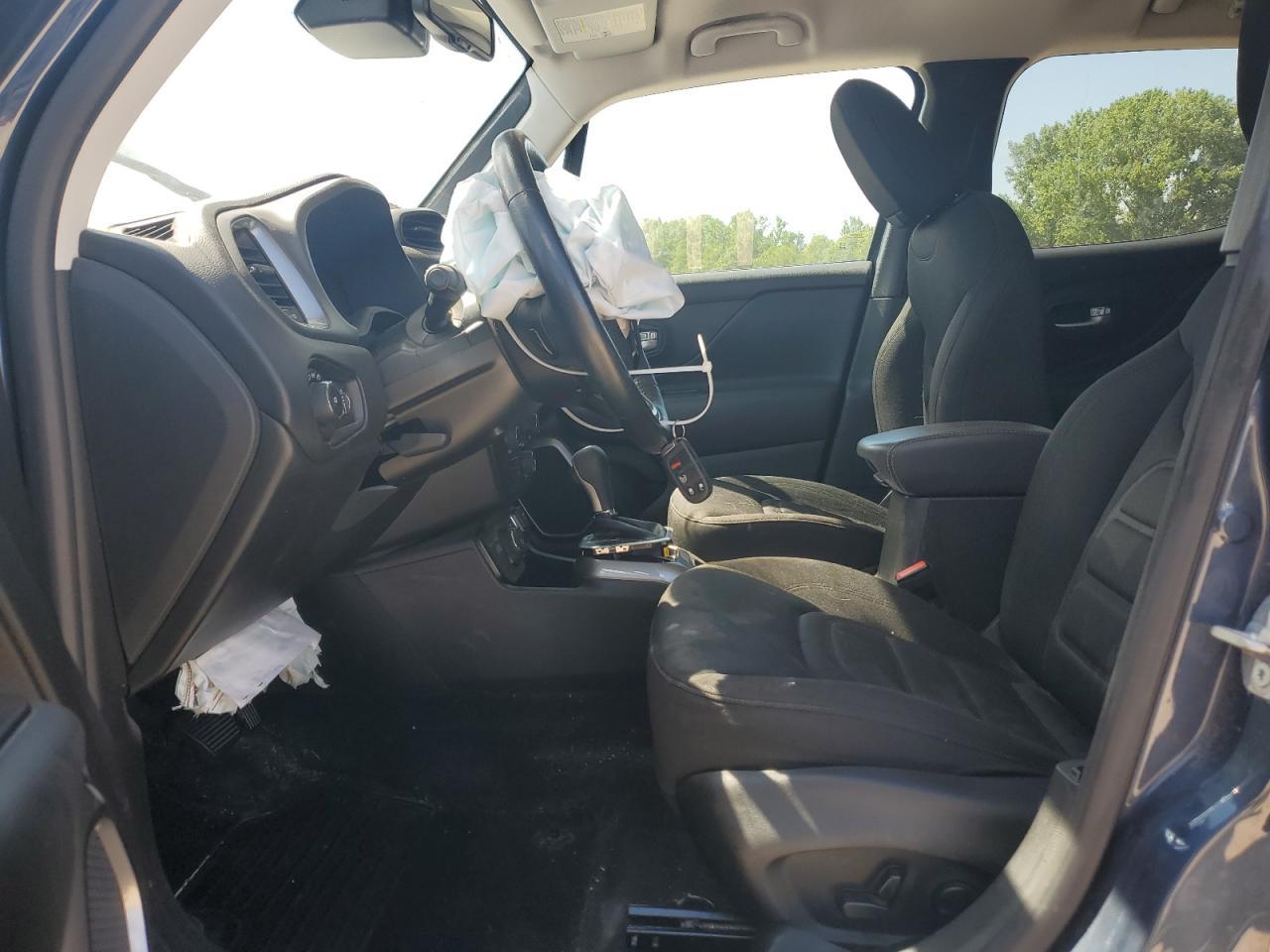 2022 Jeep Renegade Latitude - Фото 7