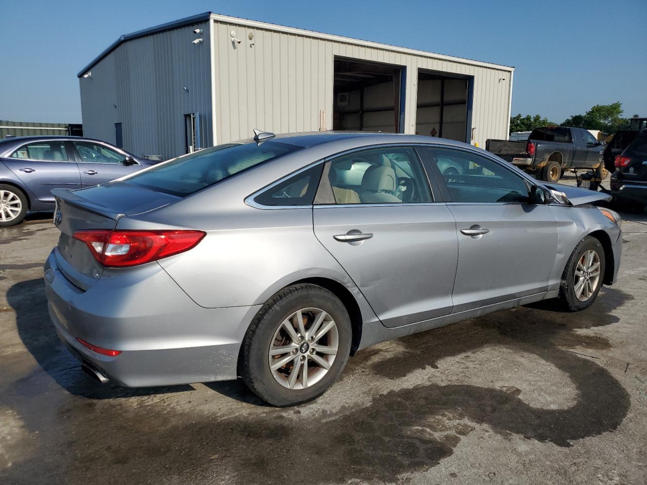 2017 Hyundai Sonata Se - Фото 3