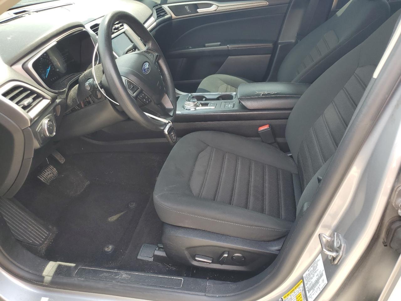 2020 Ford Fusion Se - Image 7