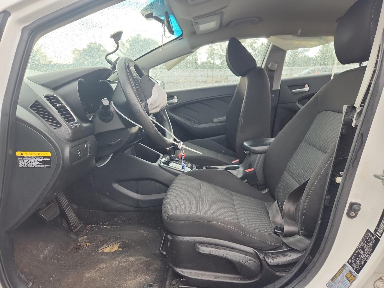 2017 Kia Forte Lx - Image 7