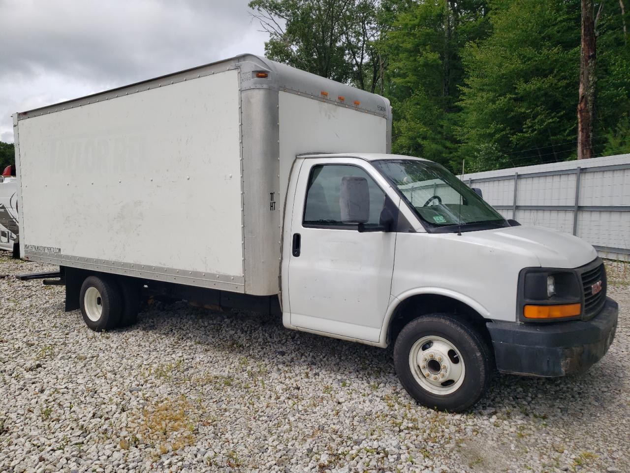 2005 GMC Savana Cutaway G3500 - Фото 4