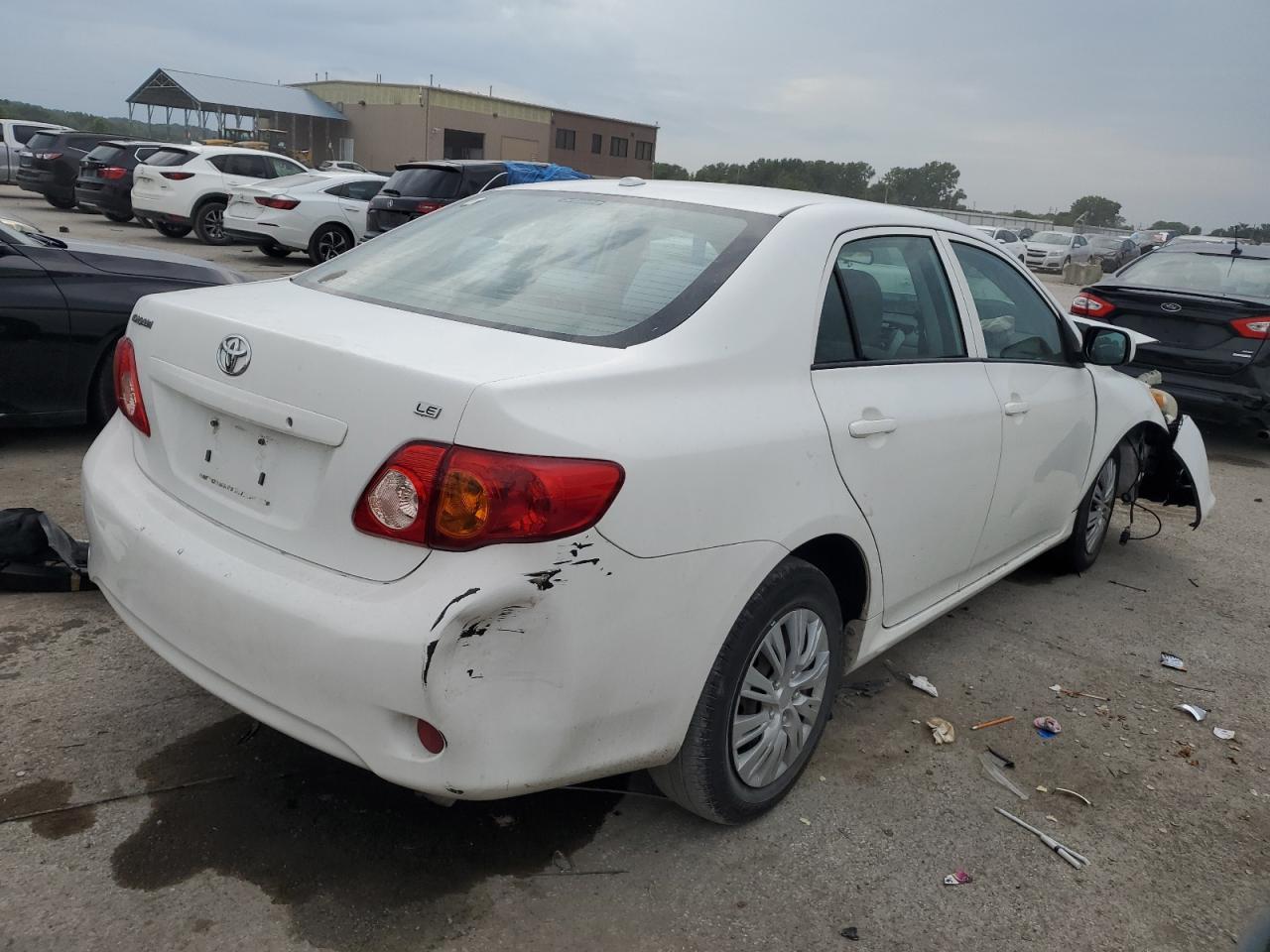 2010 Toyota Corolla Base - Фото 3