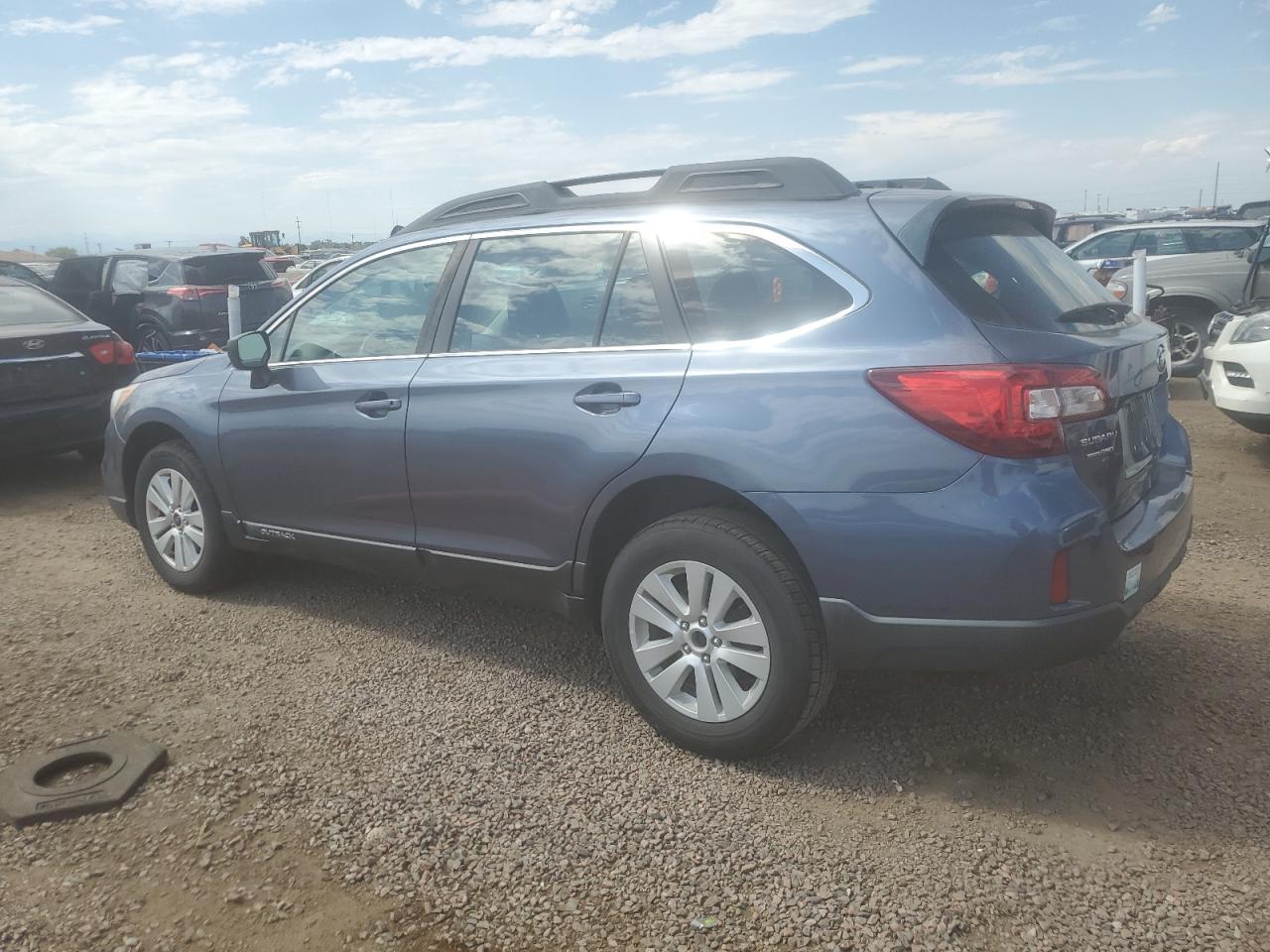 2017 Subaru Outback 2.5I - Image 2