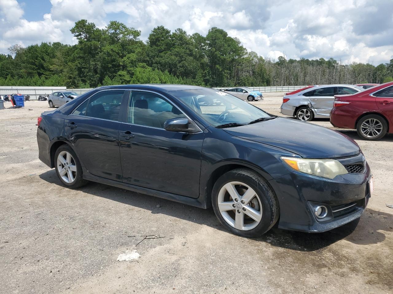 2012 Toyota Camry Base - Фото 4