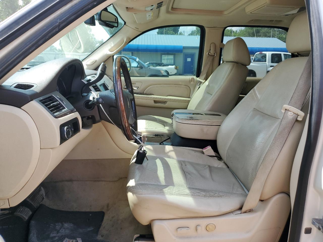 2008 Cadillac Escalade Luxury - Фото 7