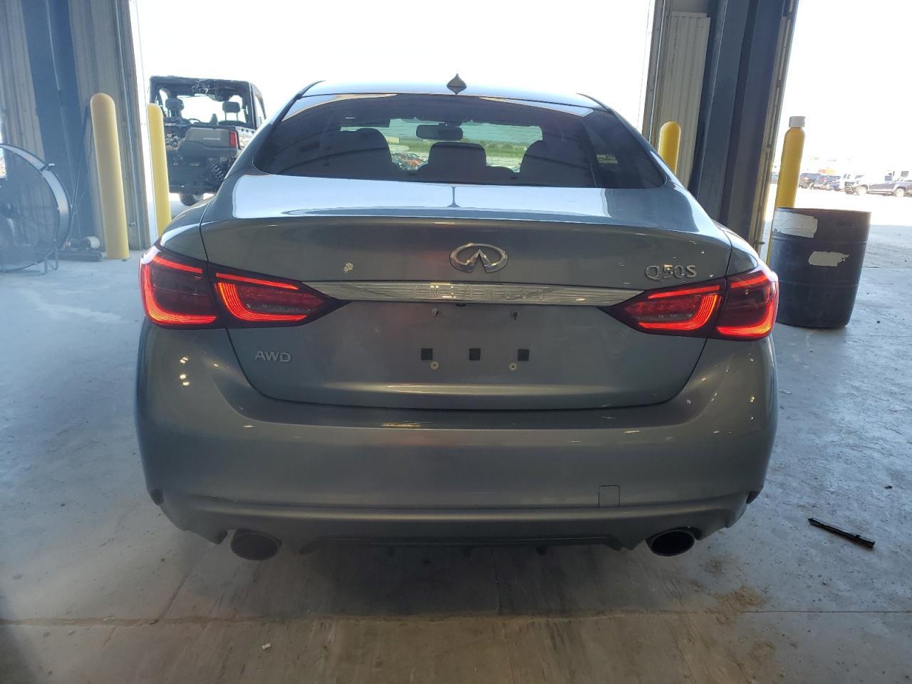 2018 Infiniti Q50 Luxe - Фото 6