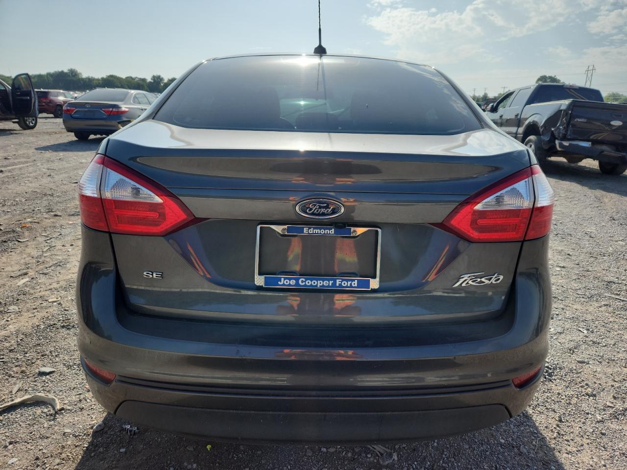 2019 Ford Fiesta Se - Фото 6