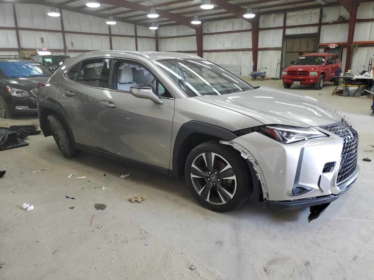 2021 Lexus Ux 200 - Фото 4
