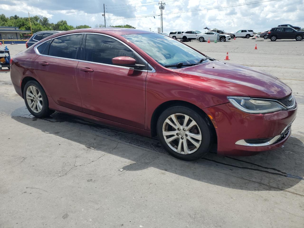 2015 Chrysler 200 Limited - Фото 4
