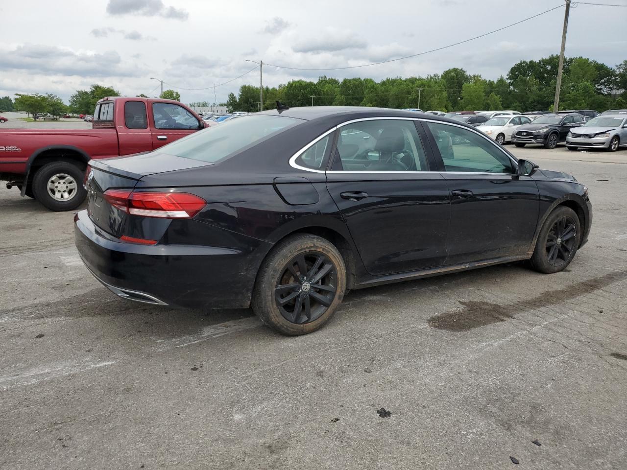 2020 Volkswagen Passat Se - Image 3