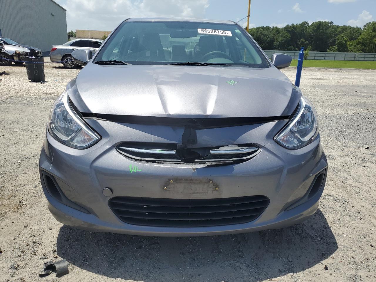 2016 Hyundai Accent Se - Image 5