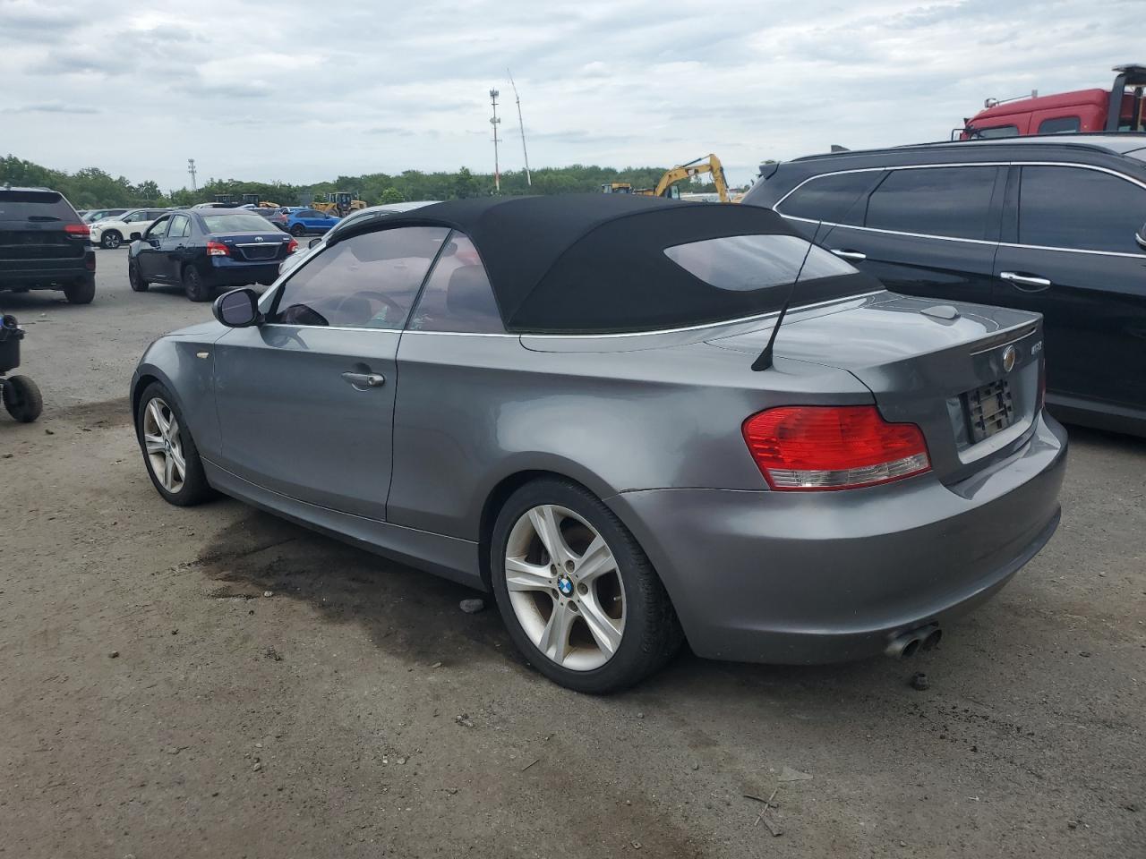 2010 BMW 128 I - Фото 2