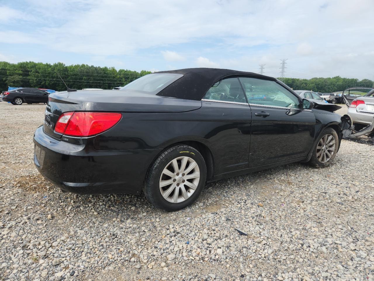 2010 Chrysler Sebring Touring - Фото 3