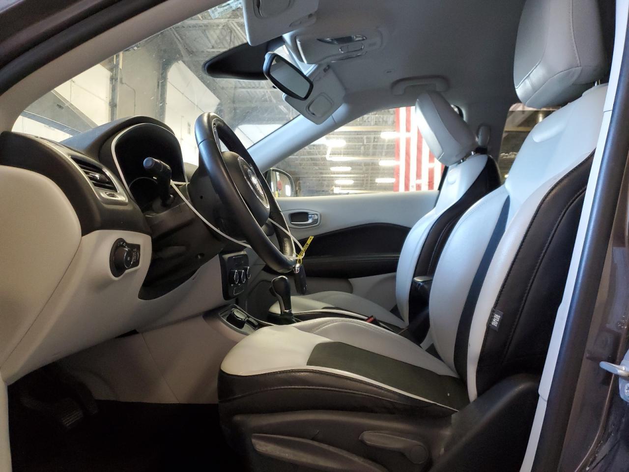 2018 Jeep Compass Latitude - Фото 7