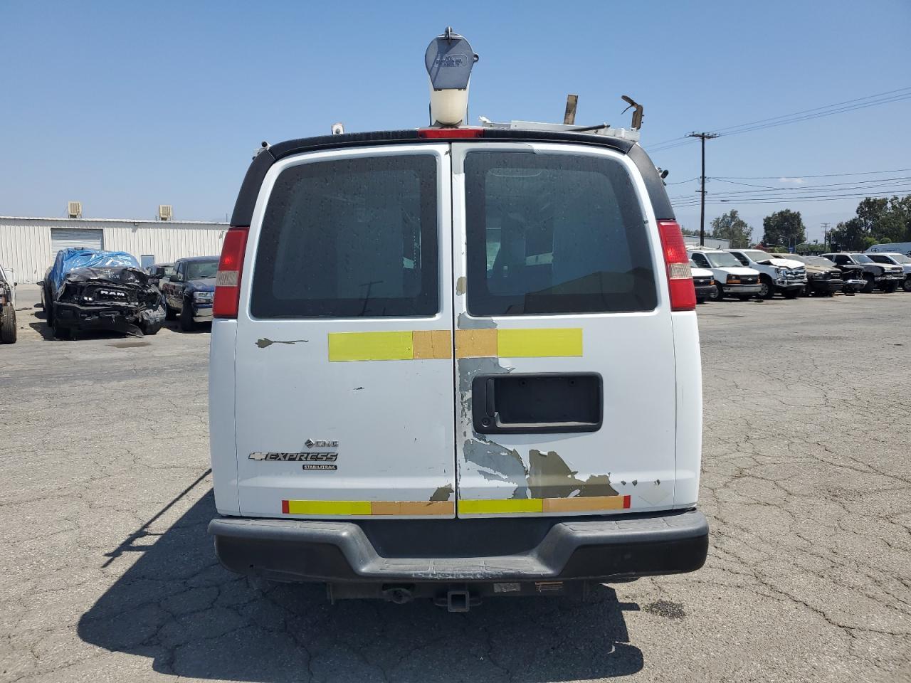2012 Chevrolet Express G2500 - Фото 6