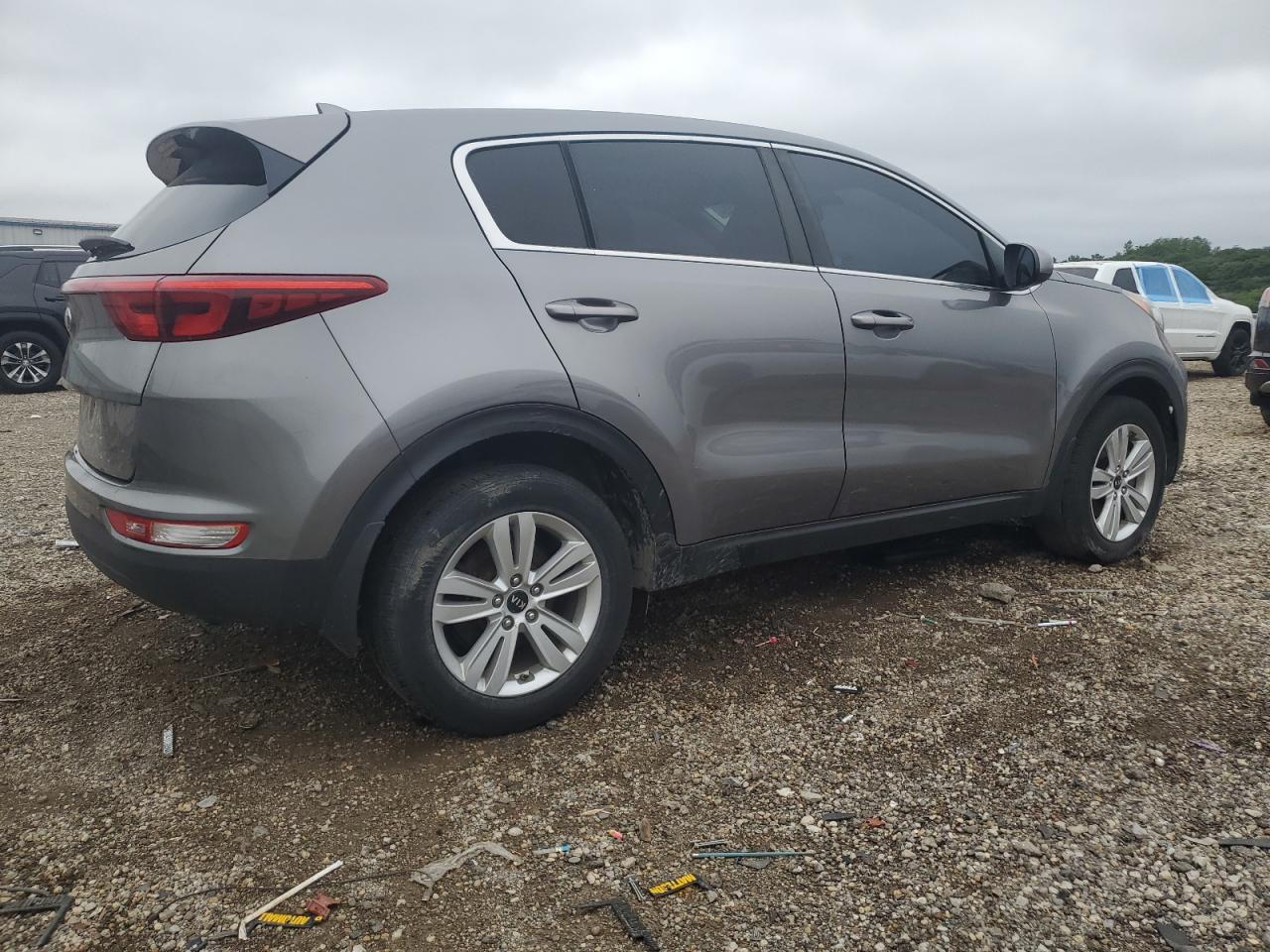 2017 Kia Sportage Lx - Image 3